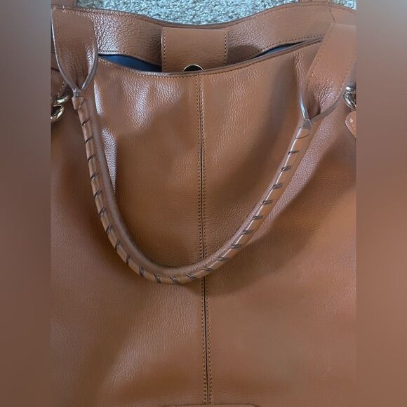 Cole Haan Light Brown Very Soft Leather Shoulder Bag Purse In Great Condition - Picture 11 of 13